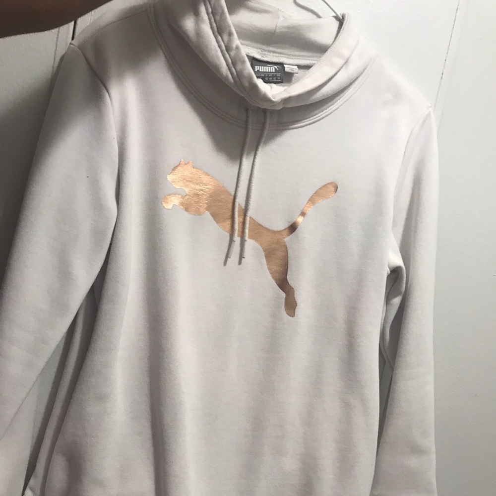 Mock neck puma sweatshirt
